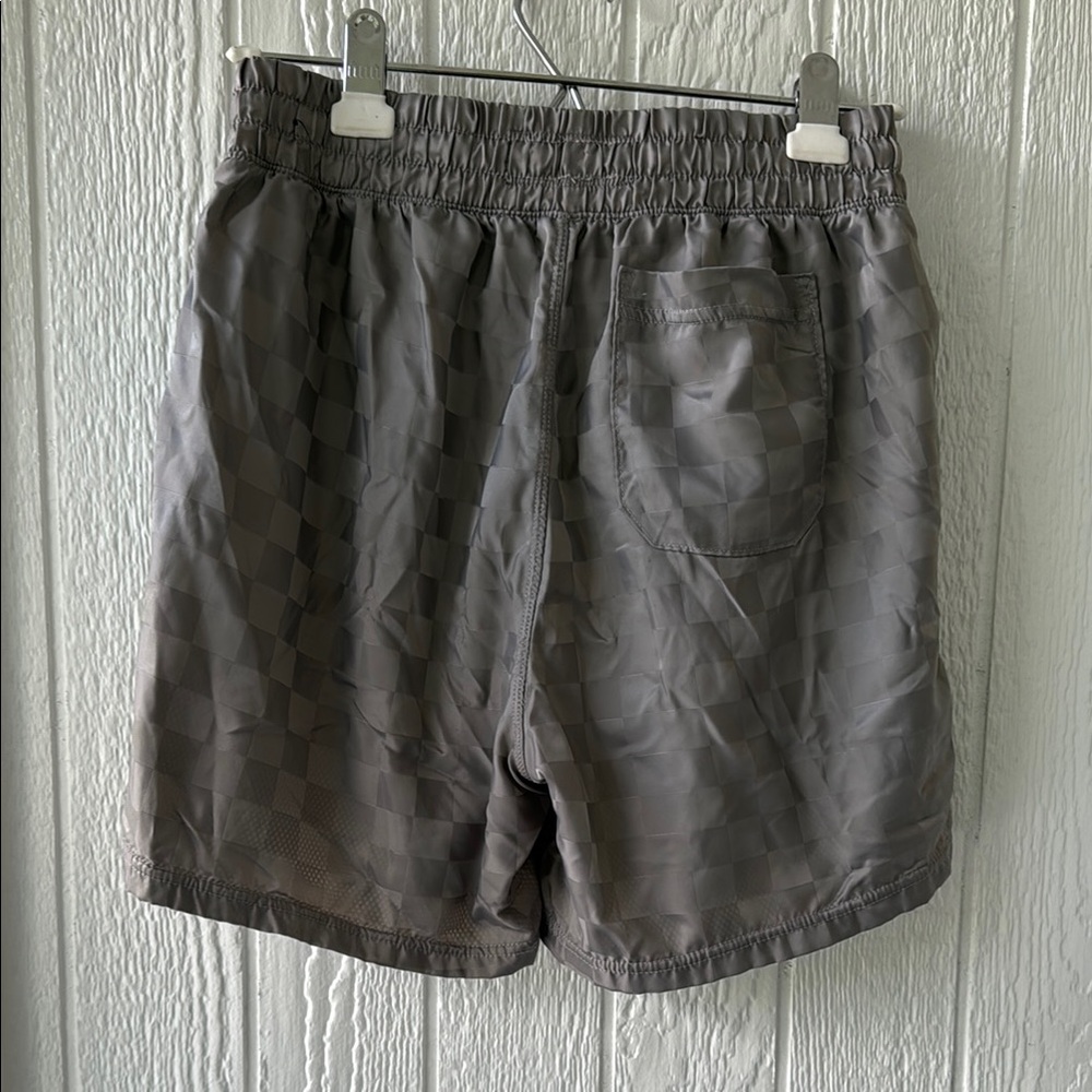 Abercrombie & Fitch Men's Gray Checkered Athletic Shorts sz XS - Picture 3 of 6